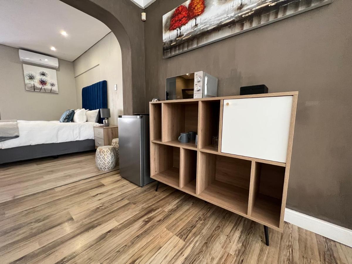 Le'Ciara Luxury Guest House Йоханнесбург Экстерьер фото