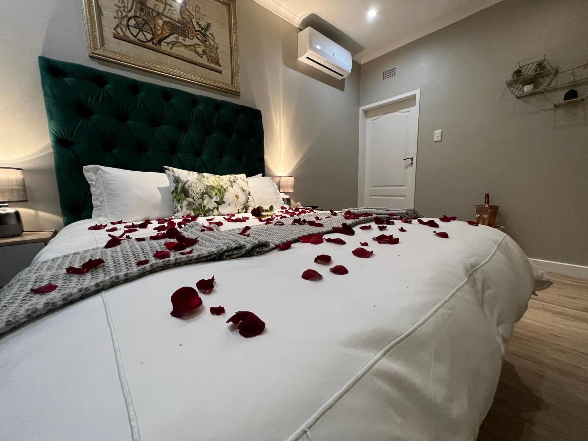Le'Ciara Luxury Guest House Йоханнесбург Экстерьер фото