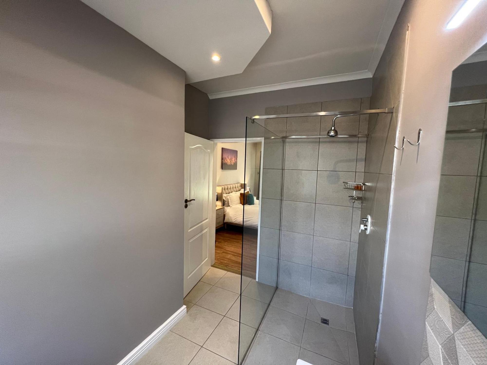 Le'Ciara Luxury Guest House Йоханнесбург Экстерьер фото